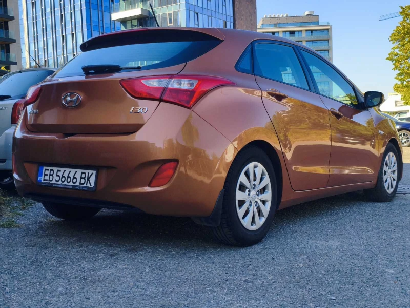 Hyundai I30, снимка 3 - Автомобили и джипове - 52734733