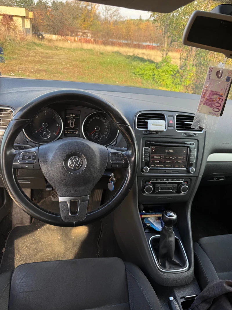 VW Golf, снимка 8 - Автомобили и джипове - 52395638