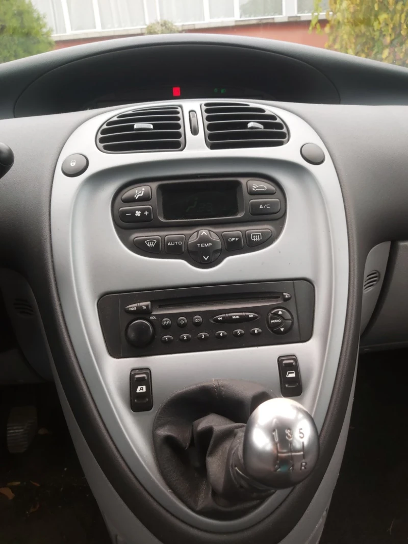 Citroen Xsara picasso, снимка 12 - Автомобили и джипове - 52433479