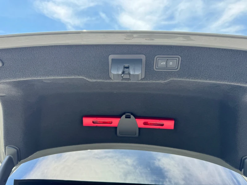 Audi S8 full max, керамика, bang&olufsen advanced, matrix, снимка 7 - Автомобили и джипове - 52567947