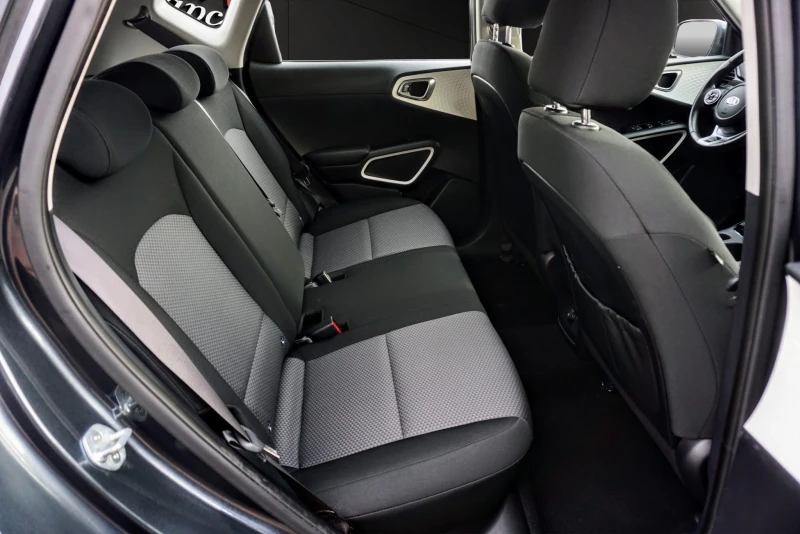 Kia Soul 64kWH SOH 100%, снимка 14 - Автомобили и джипове - 53371857