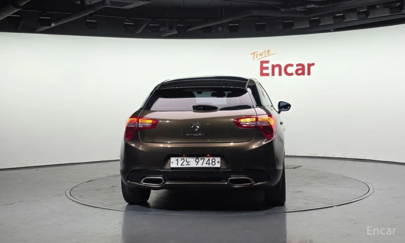 DS DS 5, снимка 4 - Автомобили и джипове - 53536354