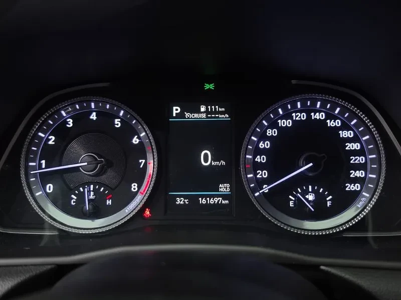 Hyundai Sonata 2.0 Premium Plus, снимка 8 - Автомобили и джипове - 56130567