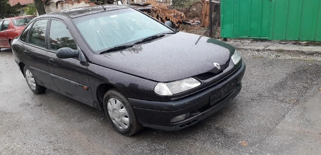 Renault Laguna 1.8 - изображение 2