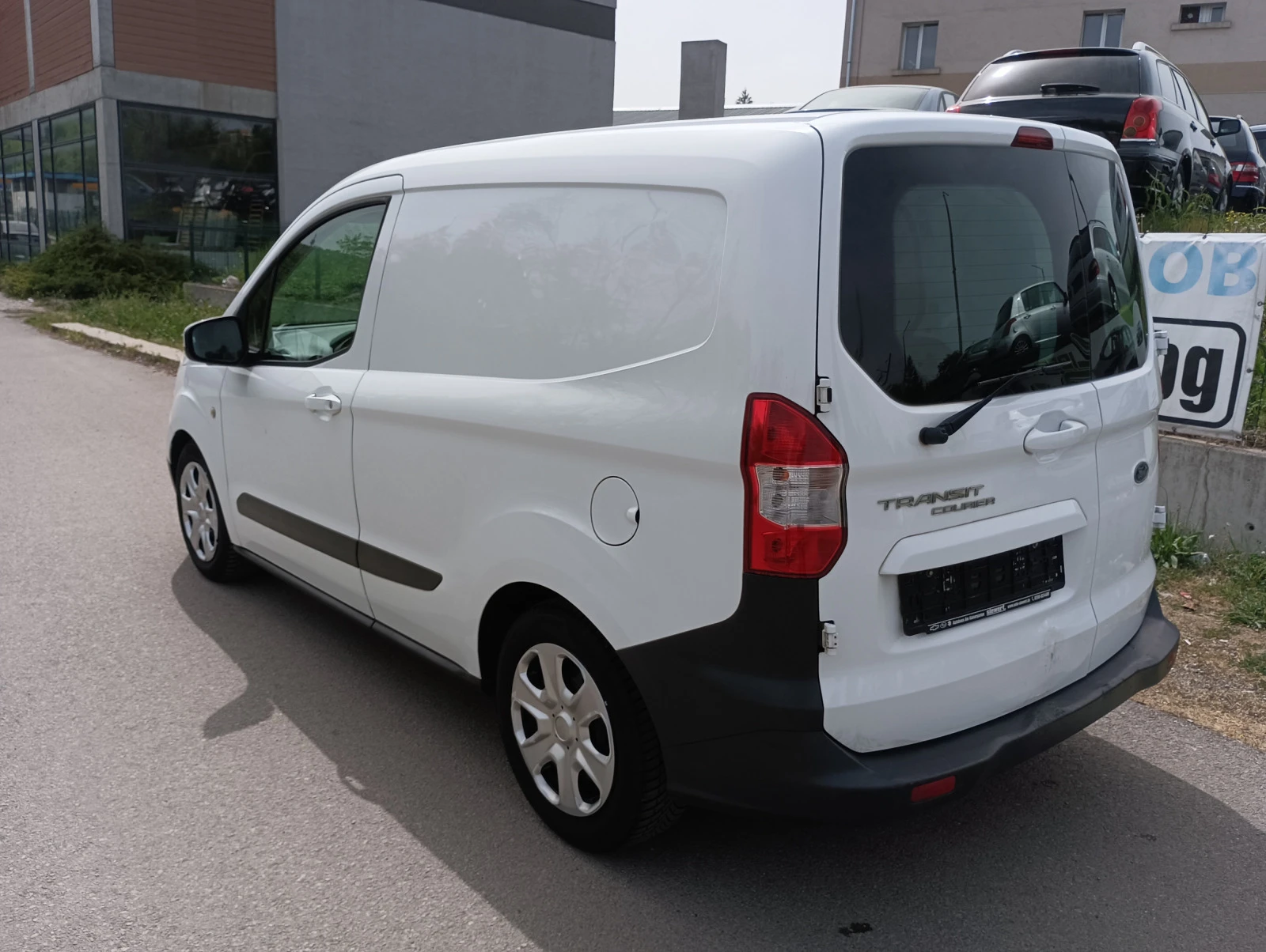 Ford Courier Transit - изображение 4