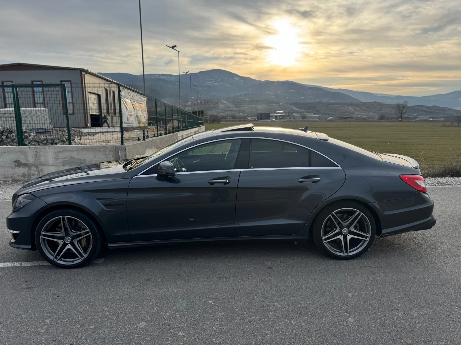 Mercedes-Benz CLS 550 Cls 550 4MATIC - изображение 6