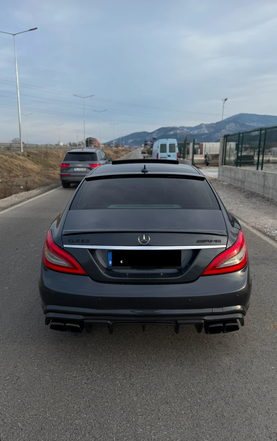 Mercedes-Benz CLS 550 Cls 550 4MATIC - изображение 4