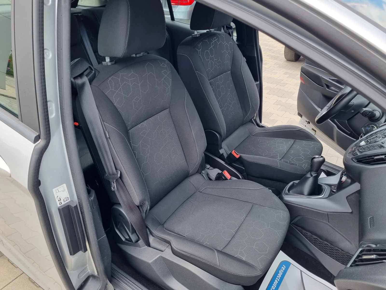 Ford B-Max 1.4- - 2016. EURO 6B 146 .   | Mobile.bg   12