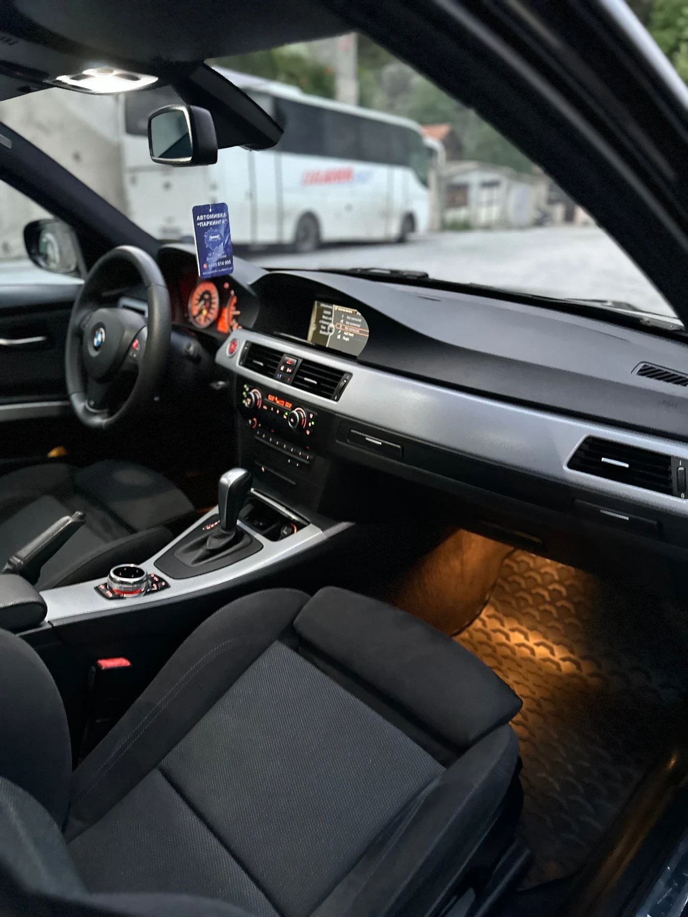 BMW 330  - изображение 10