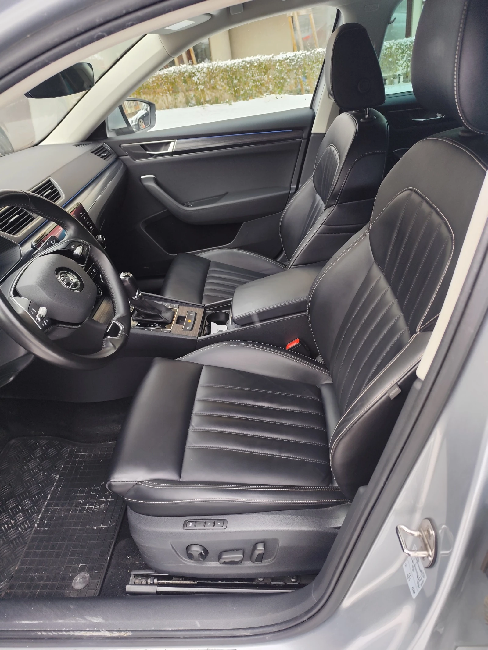 Skoda Superb 2.0 TDI 4Х4 200 к.с. 7 DSG - изображение 6