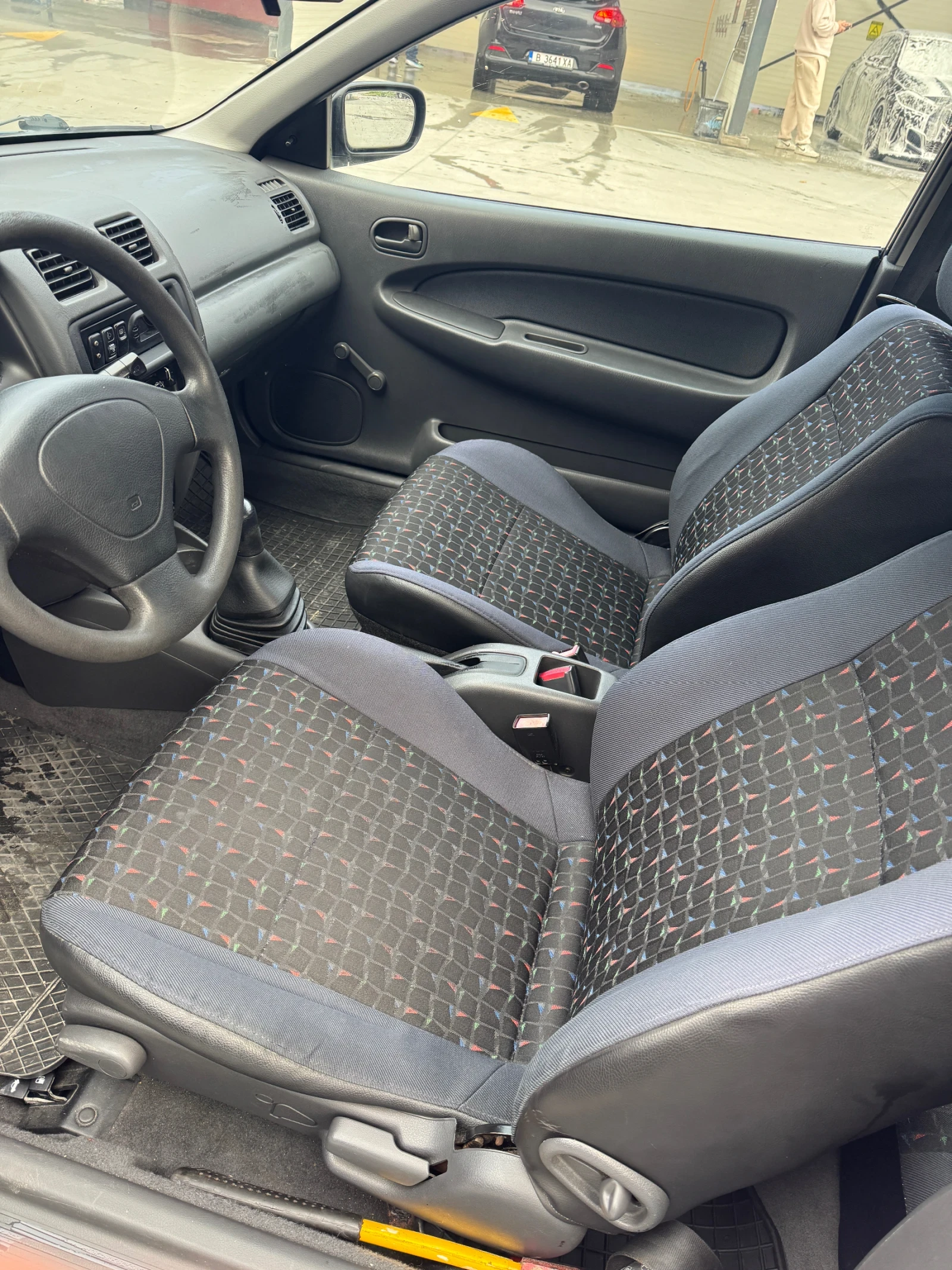 Mazda 323 1.3 16v | Mobile.bg � ����������� 6