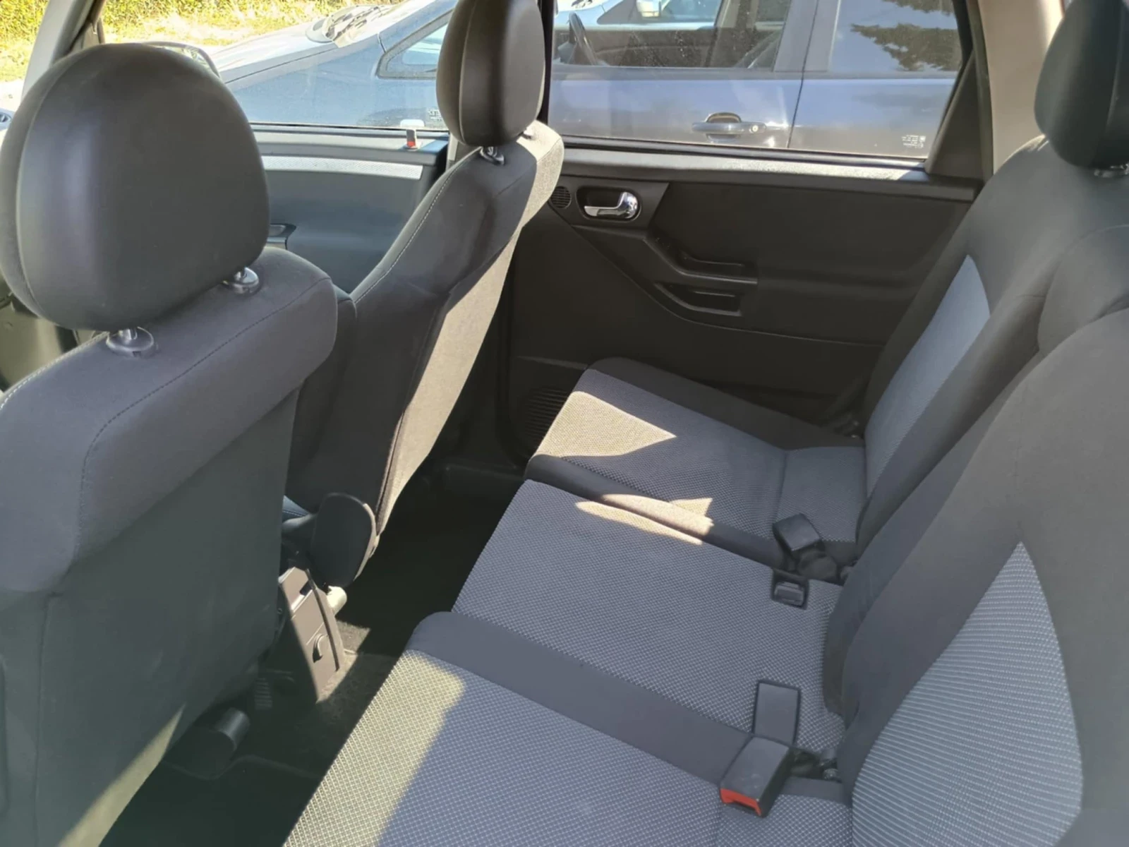 Opel Meriva 1.6i Facelift Panorama - изображение 9