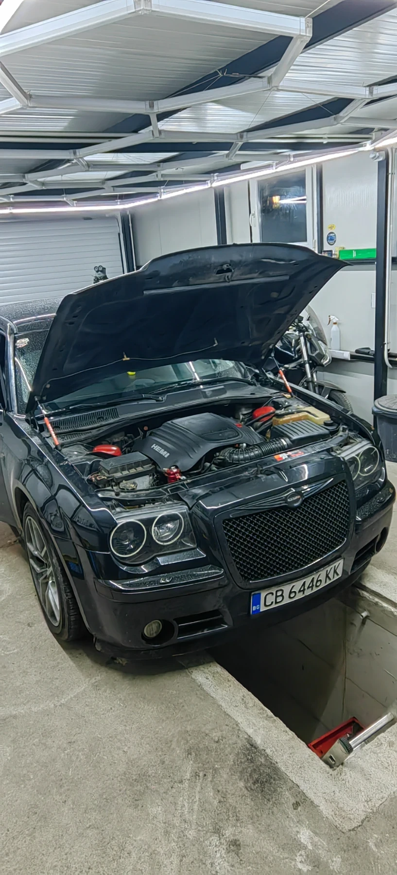 Chrysler 300c 300c 5.7, снимка 3 - Автомобили и джипове - 53819589