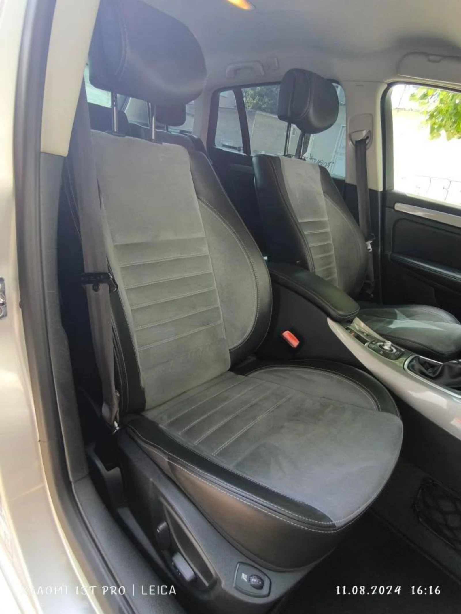 Renault Laguna 2.0dCi, снимка 11 - Автомобили и джипове - 53833718