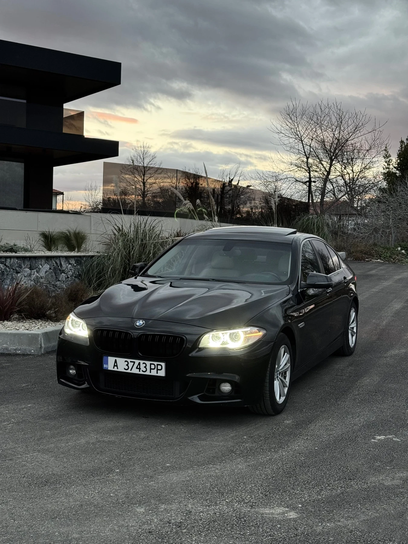 BMW 528, снимка 8 - Автомобили и джипове - 53934116