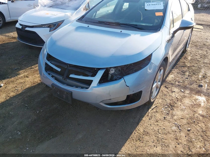 Chevrolet Volt, снимка 6 - Автомобили и джипове - 54327620