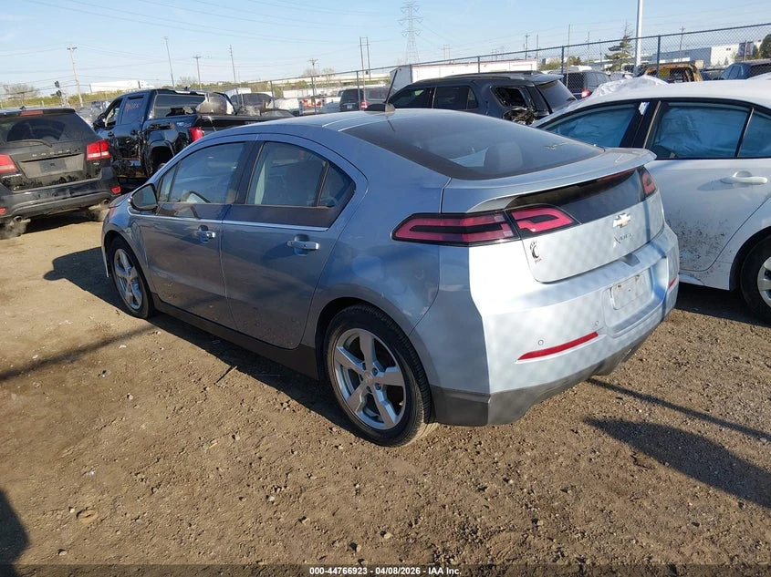 Chevrolet Volt, снимка 3 - Автомобили и джипове - 54327620
