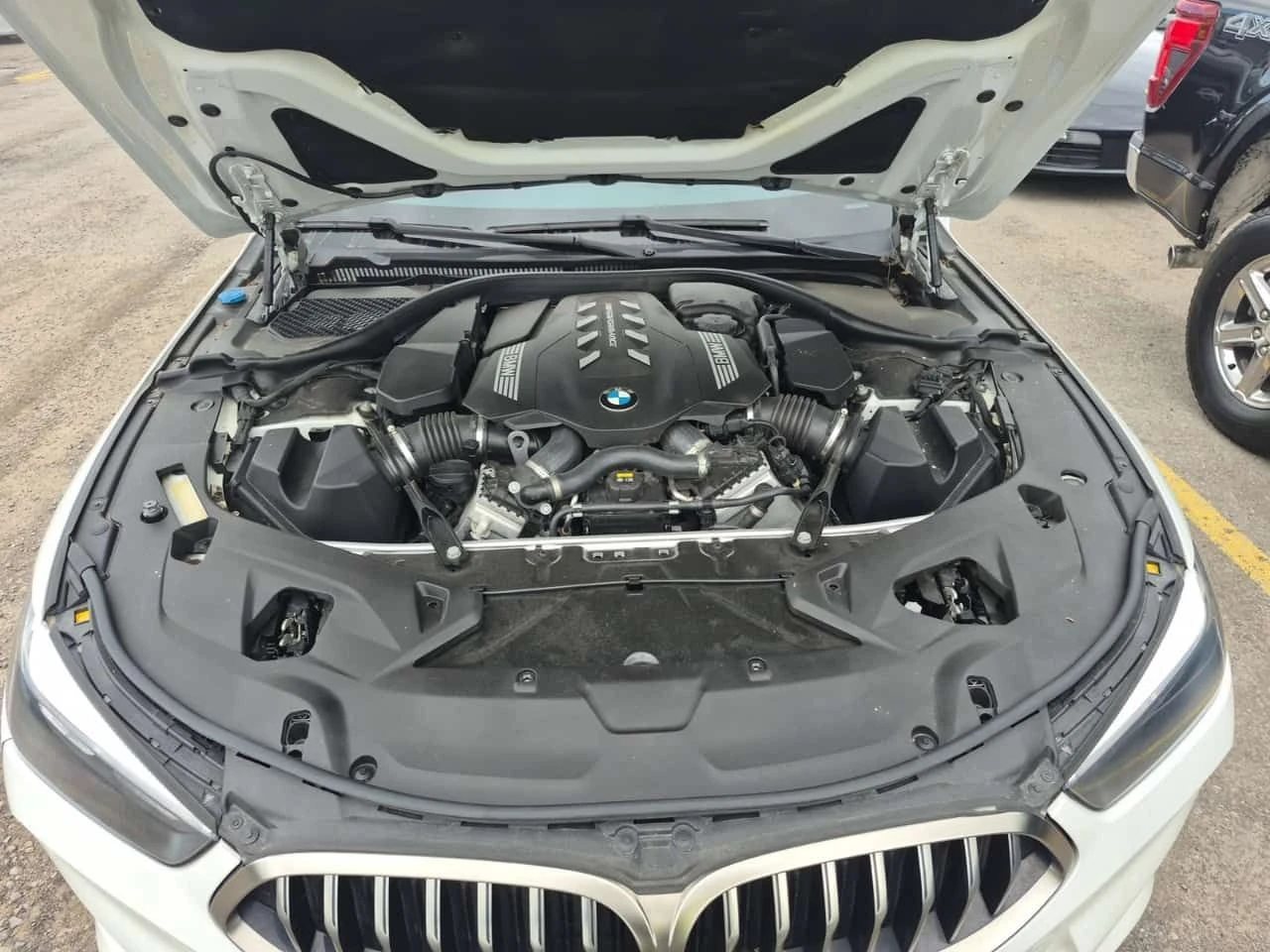 BMW 850 * M850I XDRIVE * CARFAX * ЦЕНА ДО БГ, снимка 17 - Автомобили и джипове - 55243238