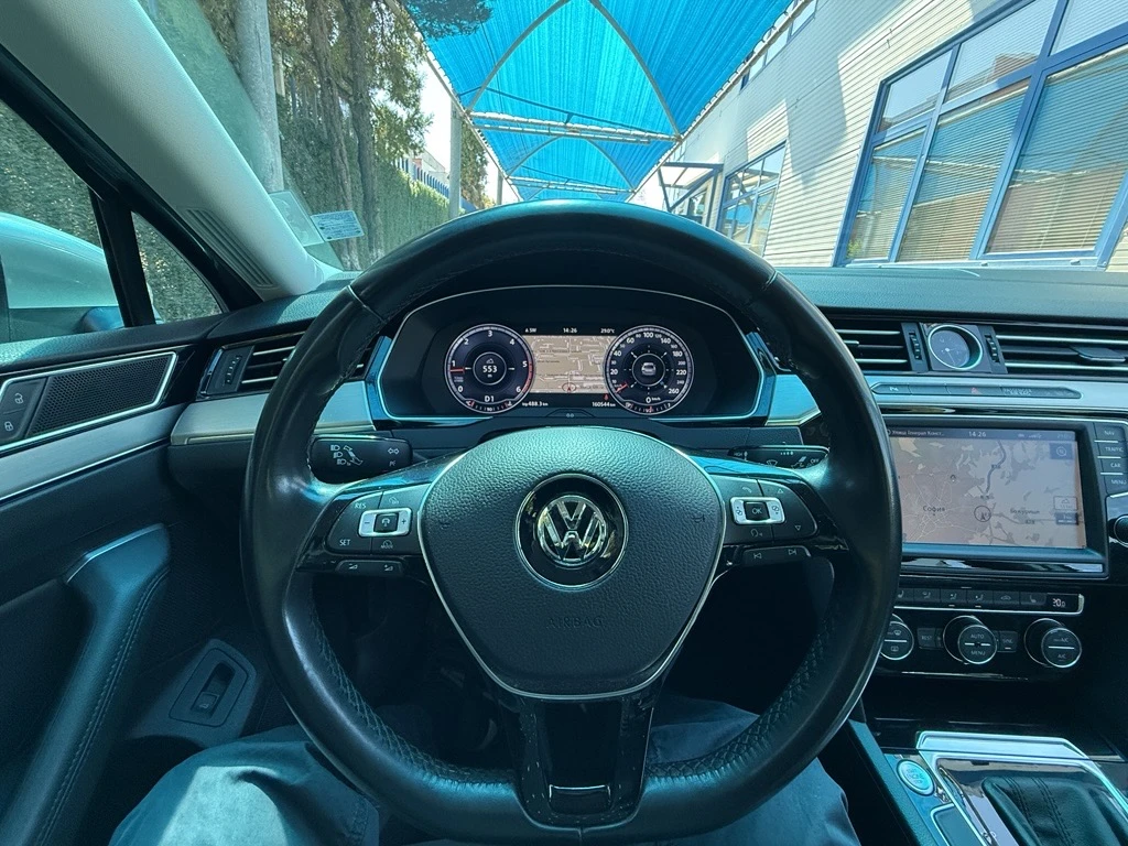 VW Passat  HIGHLINE"DSG"Distronic"FrontAssist* , снимка 2 - Автомобили и джипове - 55439510