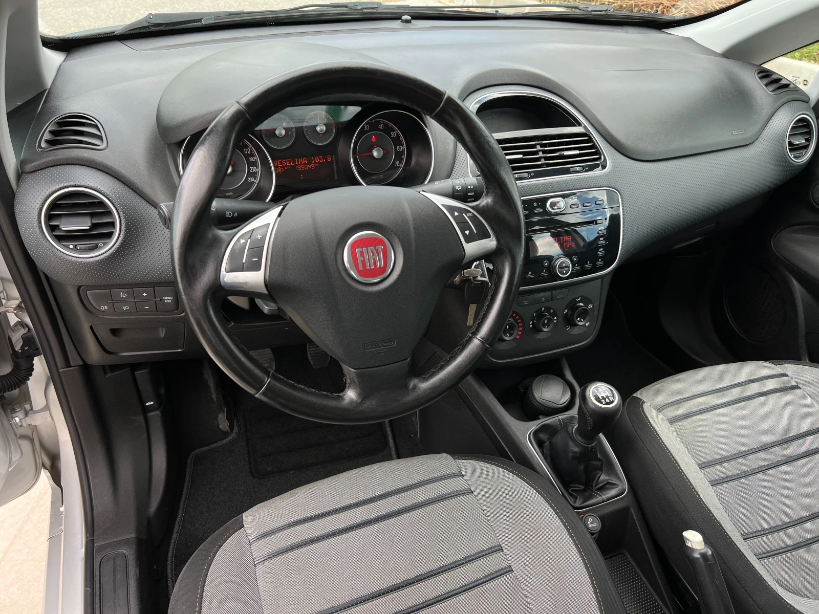 Fiat Punto 1.3-MULTIJET-ДИЗЕЛ-95к.с, снимка 9 - Автомобили и джипове - 55450263
