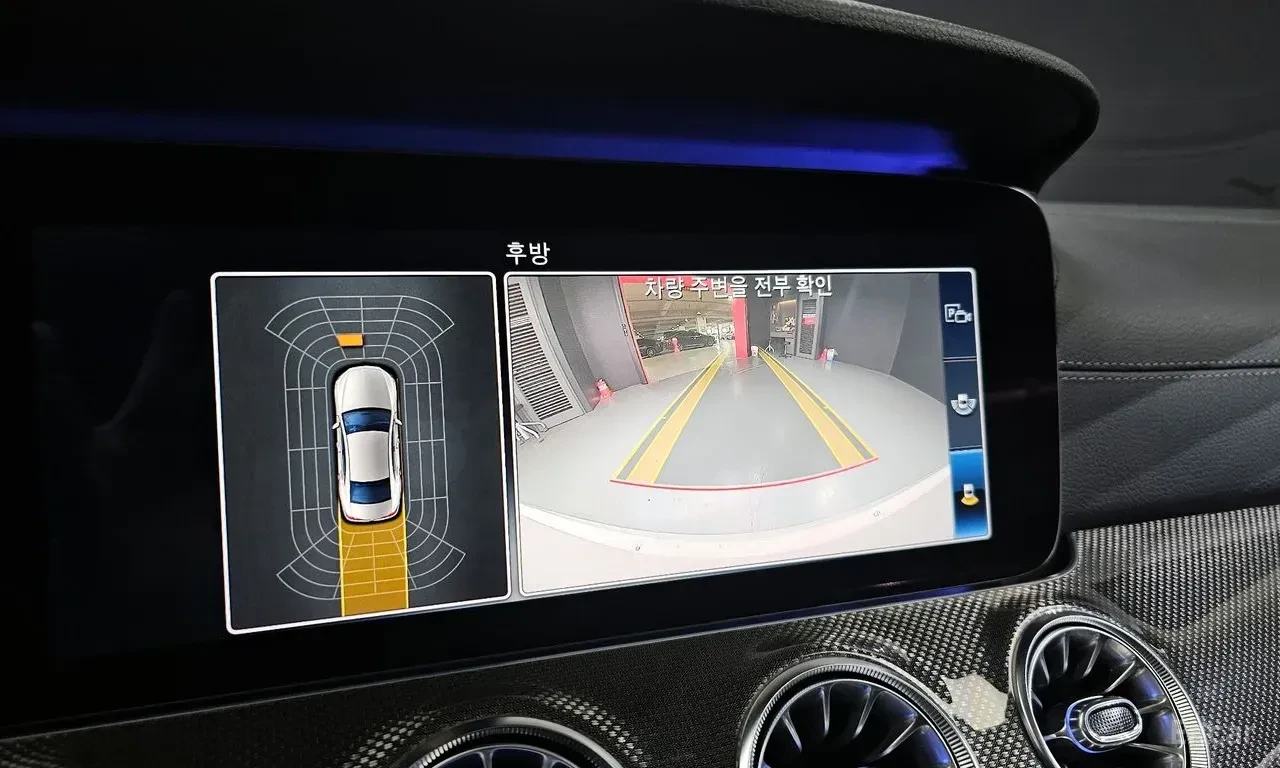 Mercedes-Benz CLS 300 AMG* LINE* BURMESTER* ХЕДЪП* 360КАМЕРА* LANE* ASSI, снимка 10 - Автомобили и джипове - 55695145