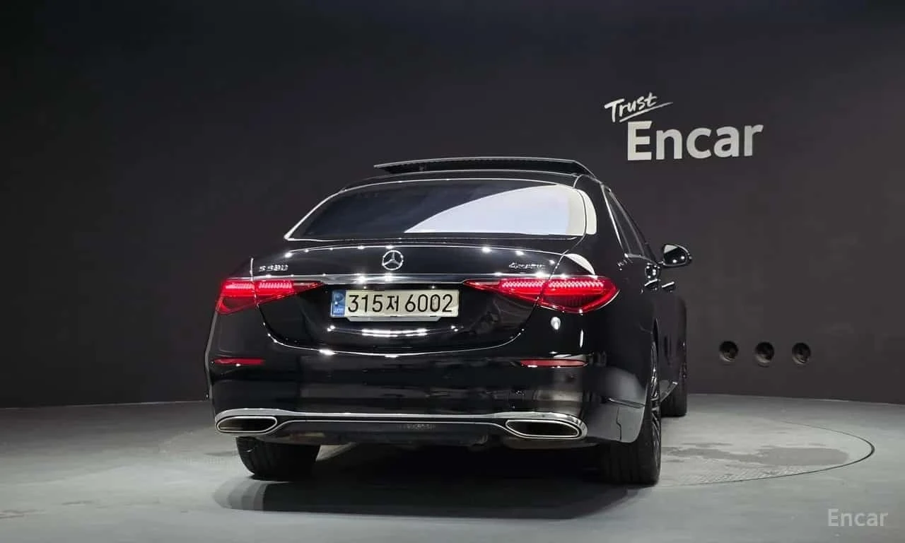 Mercedes-Benz S 580 * Keyless* 4MATIC * БЕЗ ПЪРВОНАЧАЛНА ВНОСКА, снимка 4 - Автомобили и джипове - 55772851