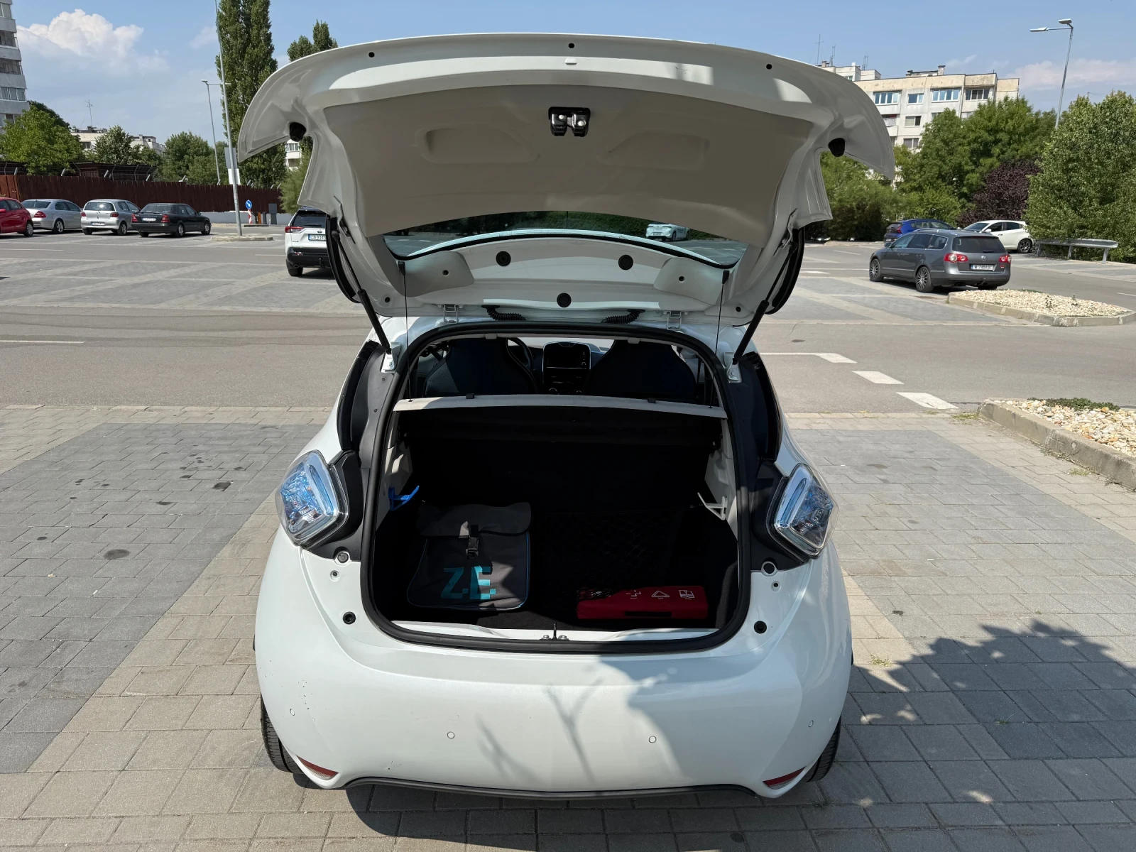 Renault Zoe Q210, снимка 6 - Автомобили и джипове - 55786985