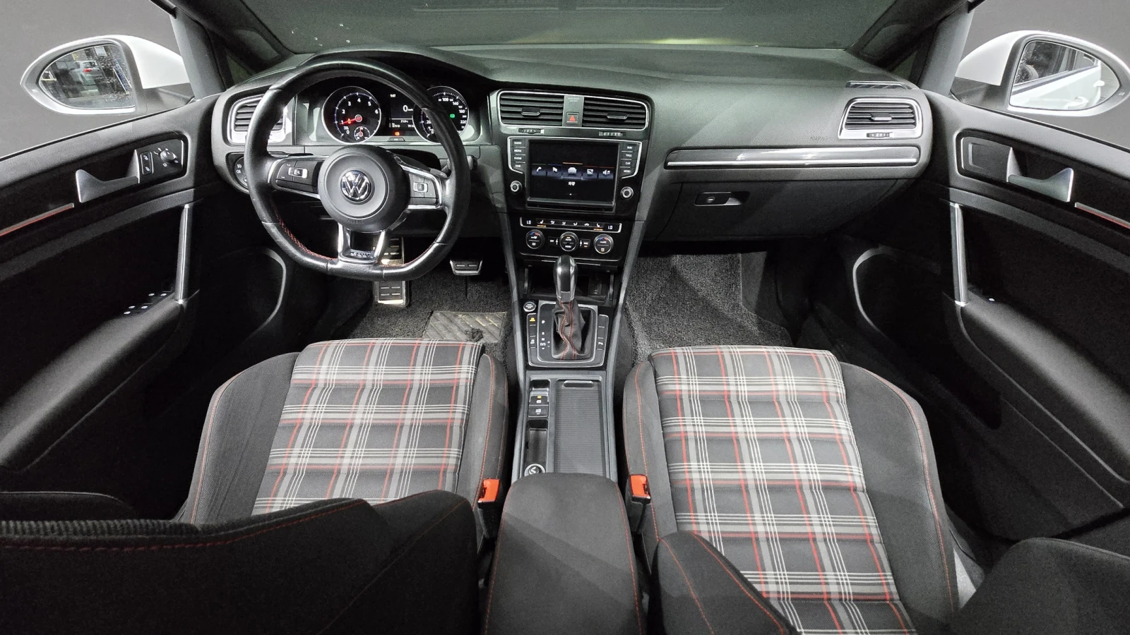VW Golf GTI* ЛЮК* КРАЙНА ЦЕНА, снимка 7 - Автомобили и джипове - 55983929