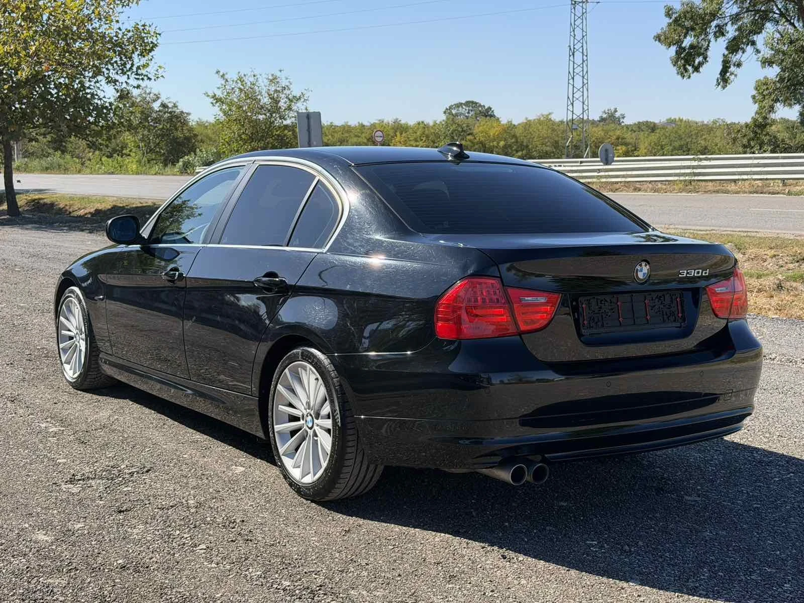 BMW 330 3.0 D, снимка 4 - Автомобили и джипове - 56357408