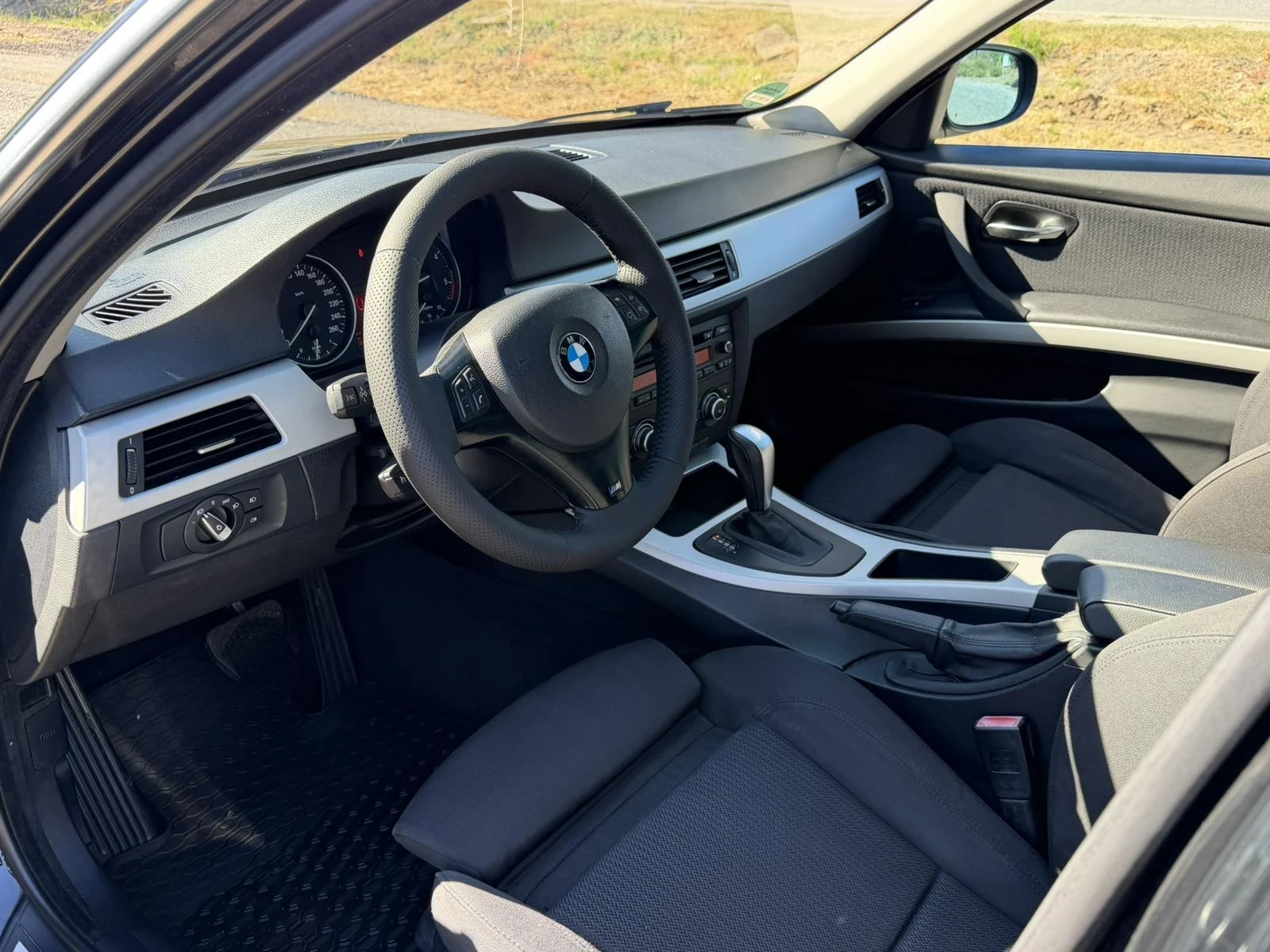 BMW 330 3.0 D, снимка 10 - Автомобили и джипове - 56357408