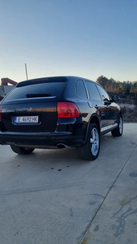 Porsche Cayenne Бензин/Газ, снимка 11