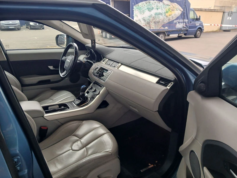 Land Rover Range Rover Evoque 2.2, снимка 10 - Автомобили и джипове - 52451036
