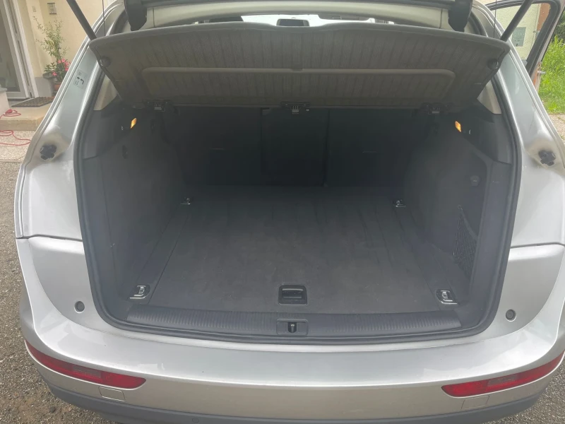 Audi Q5 2.0TDI , снимка 14 - Автомобили и джипове - 52215857