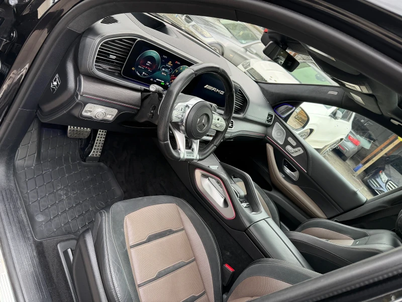Mercedes-Benz GLS 63 AMG, снимка 8 - Автомобили и джипове - 53433400