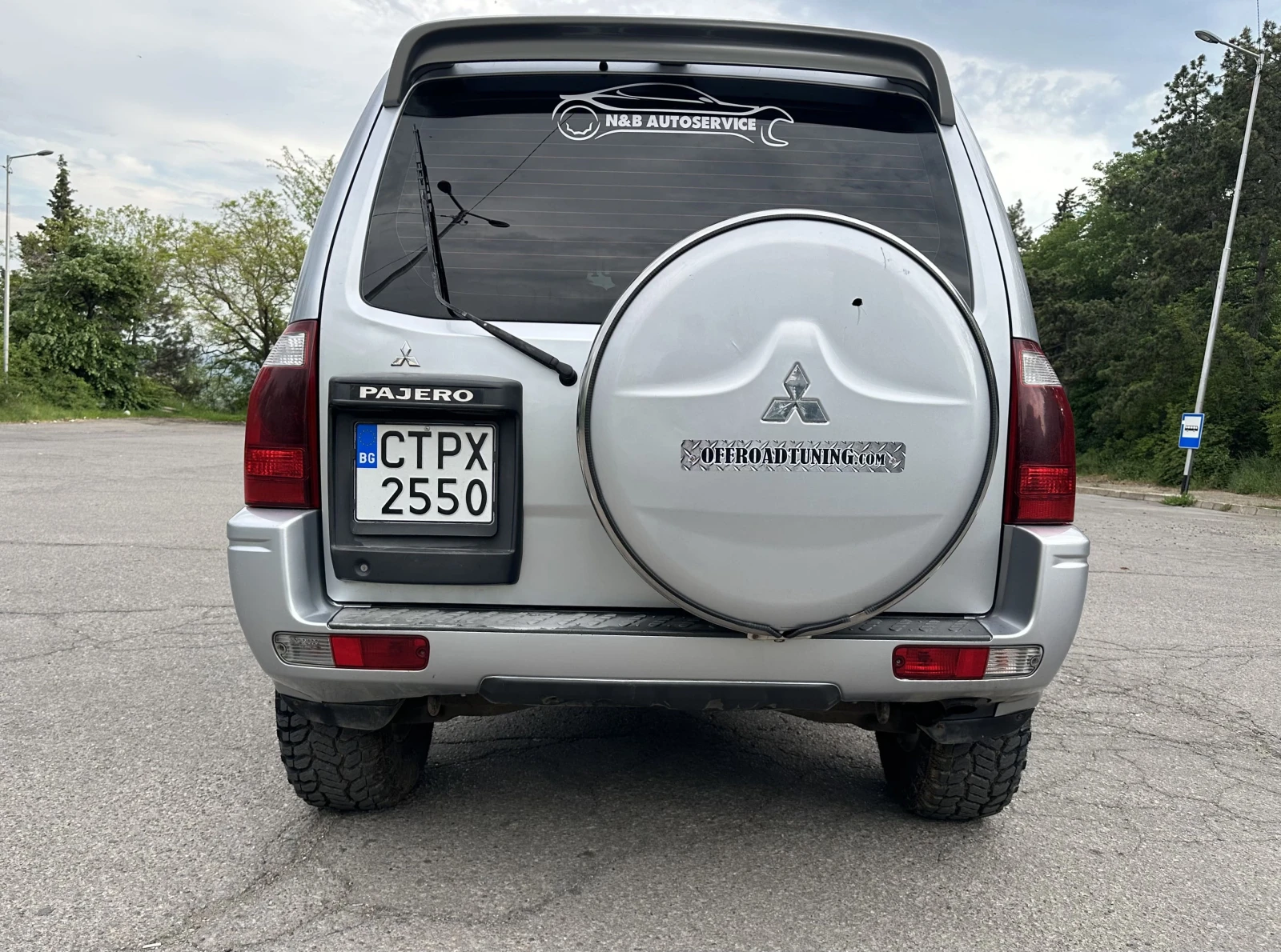 Mitsubishi Pajero 2.5 tdi 116+ к.с - изображение 3