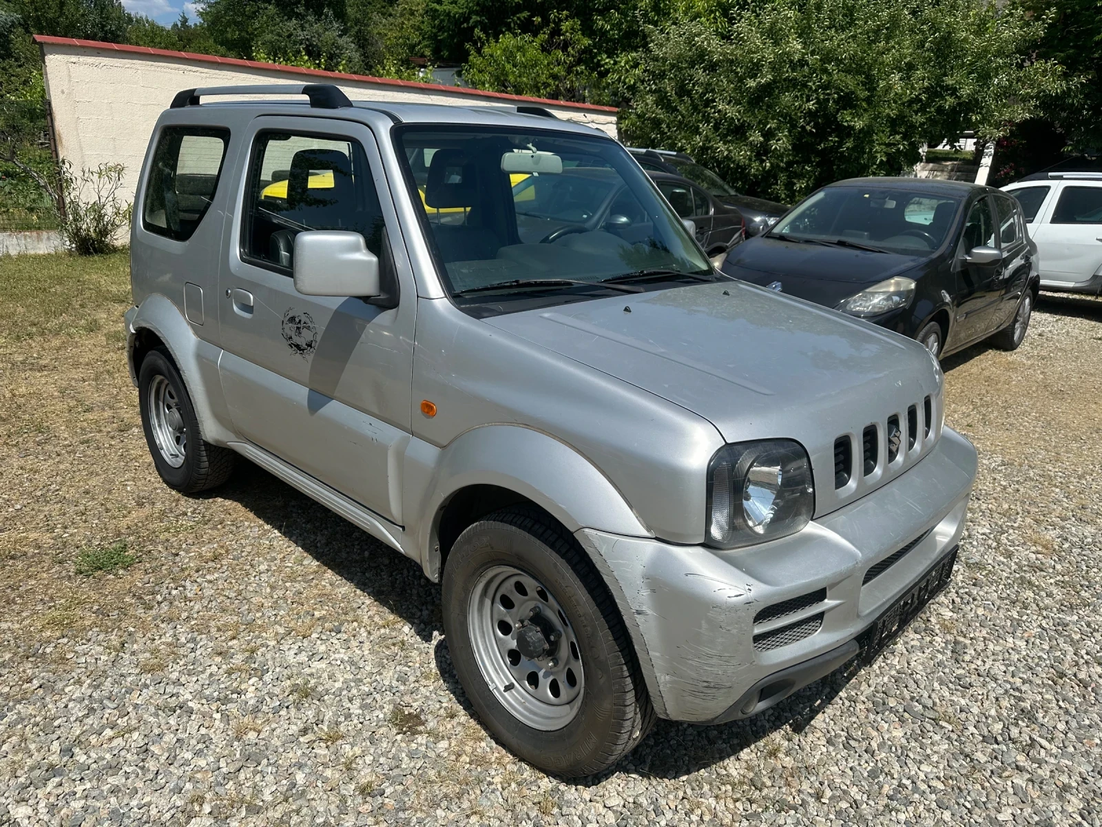Suzuki Jimny 1.3i* facelift - изображение 4