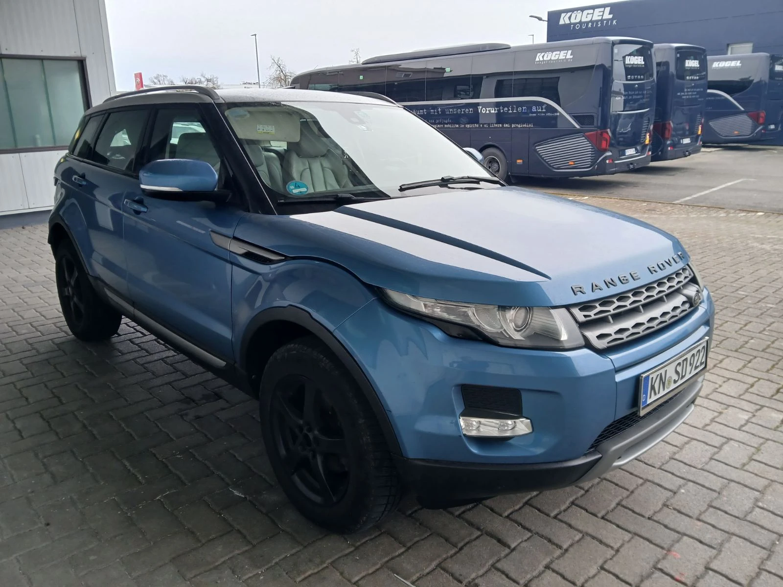 Land Rover Range Rover Evoque 2.2 - изображение 2