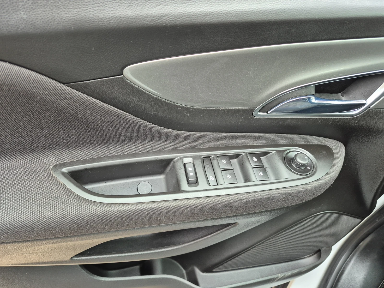 Opel Mokka 1.6  ГАЗ -БЕНЗИН/ 115 КС - изображение 10