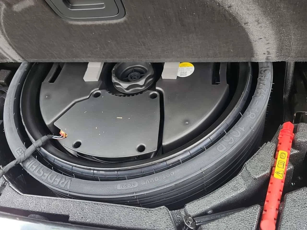 Audi Q5 PROGRESSIV S line | ПАНОРАМА | KEYLESS | CARFAX, снимка 15 - Автомобили и джипове - 53954835