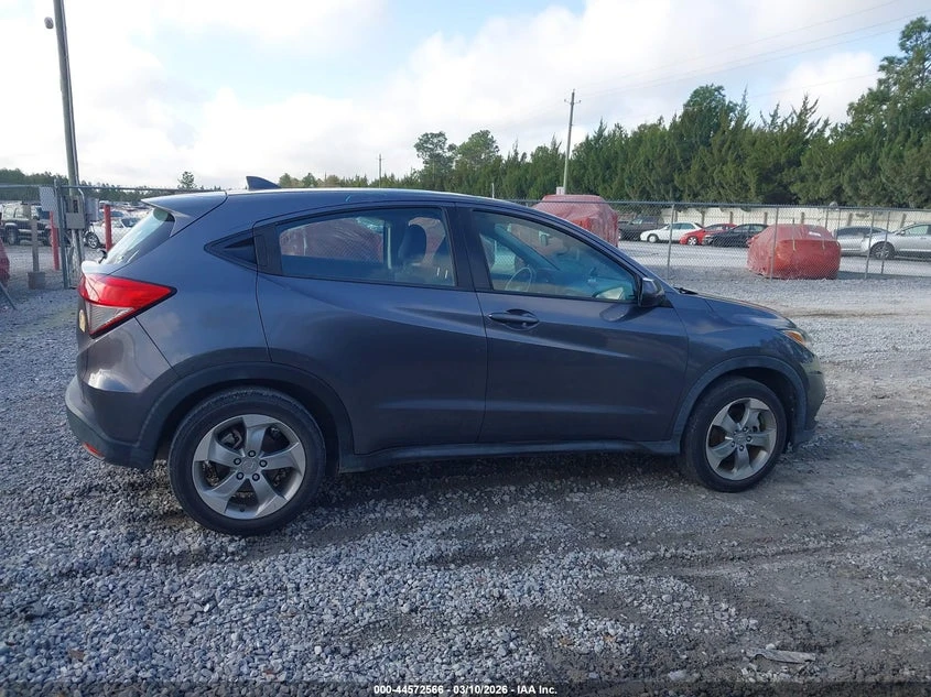 Honda Hr-v 1.8l 2Wd Lx, снимка 13 - Автомобили и джипове - 54314765