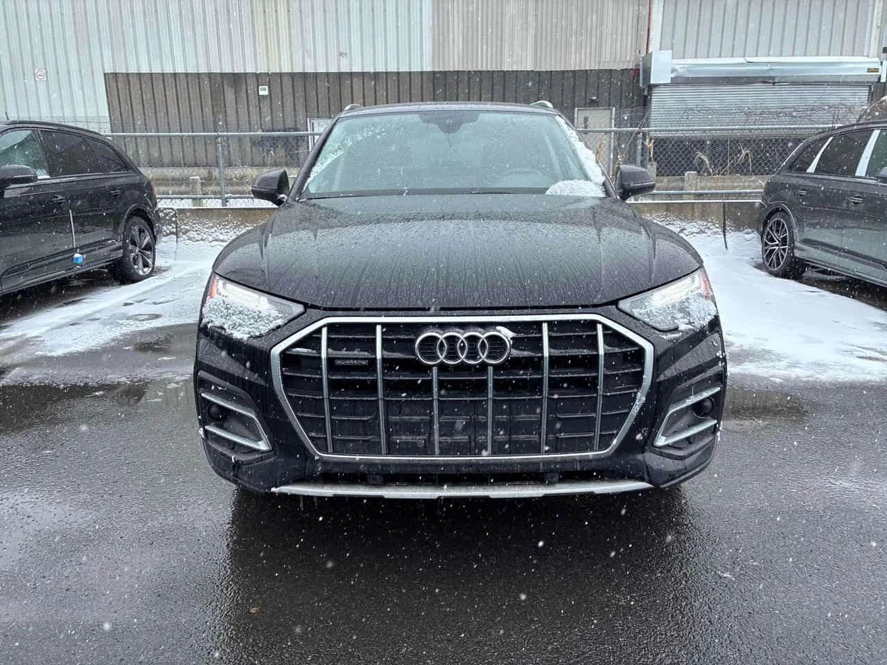 Audi Q5 Komfort /DISTRONIC/CAMERA/ПОДГРЕВИ/ШИБИДАХ, снимка 6 - Автомобили и джипове - 54706681