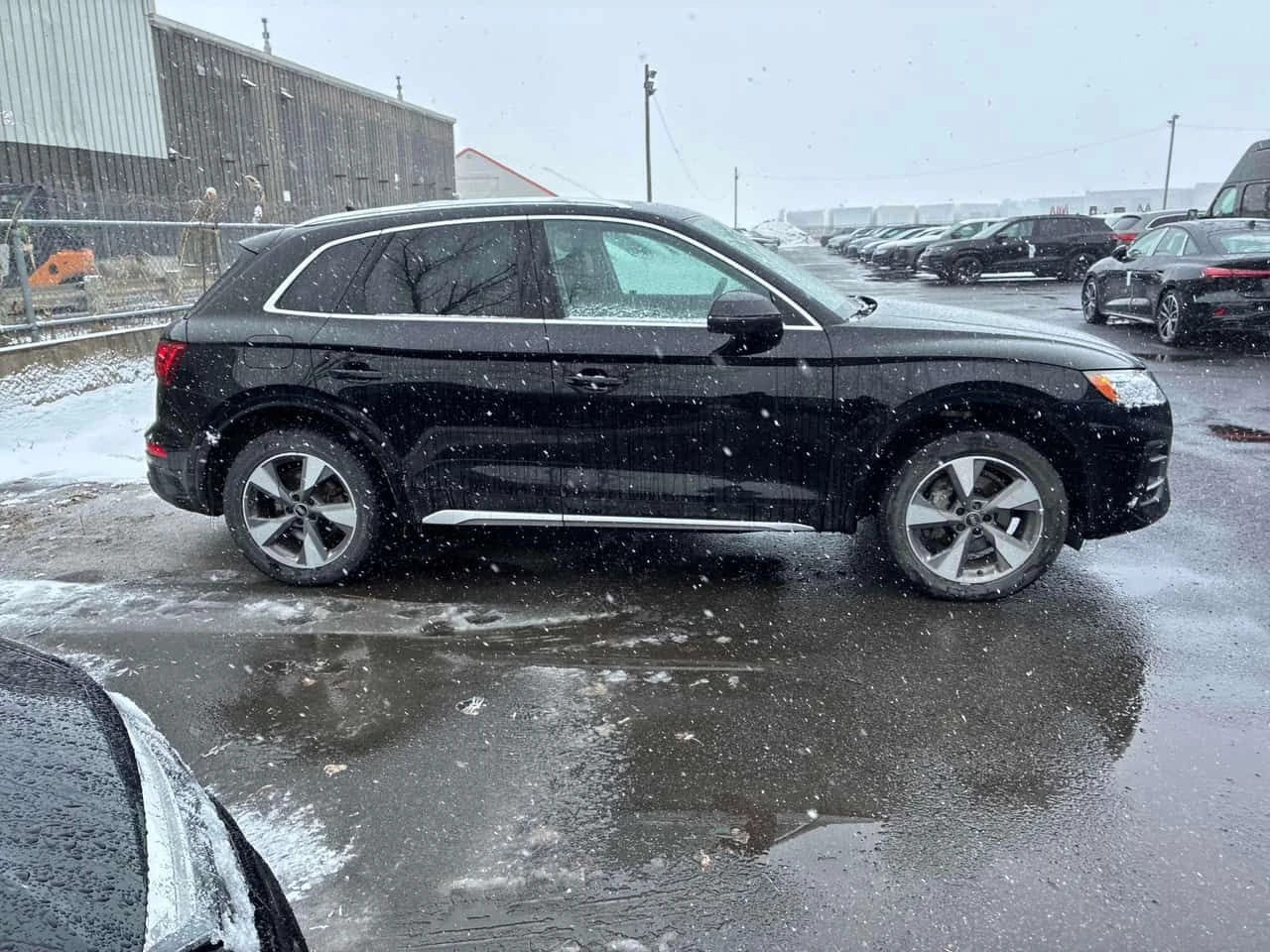 Audi Q5 Komfort /DISTRONIC/CAMERA/ПОДГРЕВИ/ШИБИДАХ, снимка 3 - Автомобили и джипове - 54706681