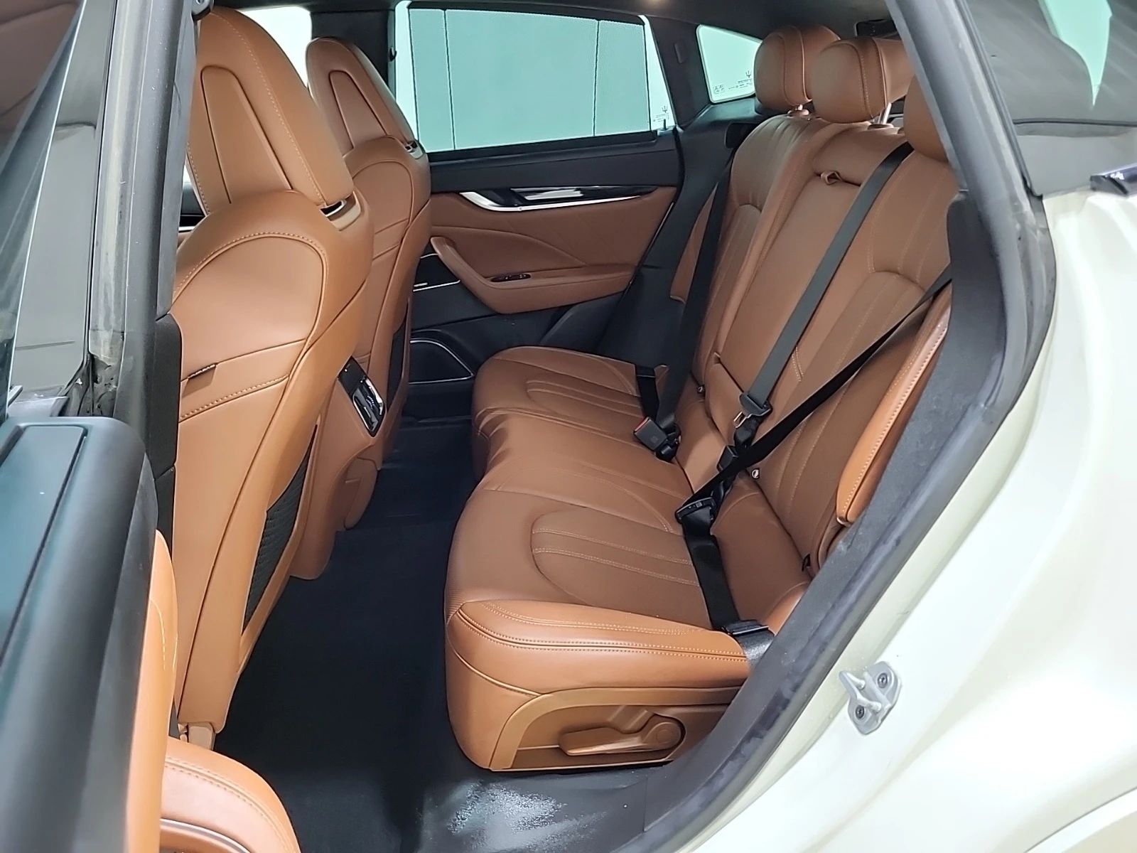 Maserati Levante MODENA * * CARFAX * * АВТО КРЕДИТ * * , снимка 13 - Автомобили и джипове - 55003625