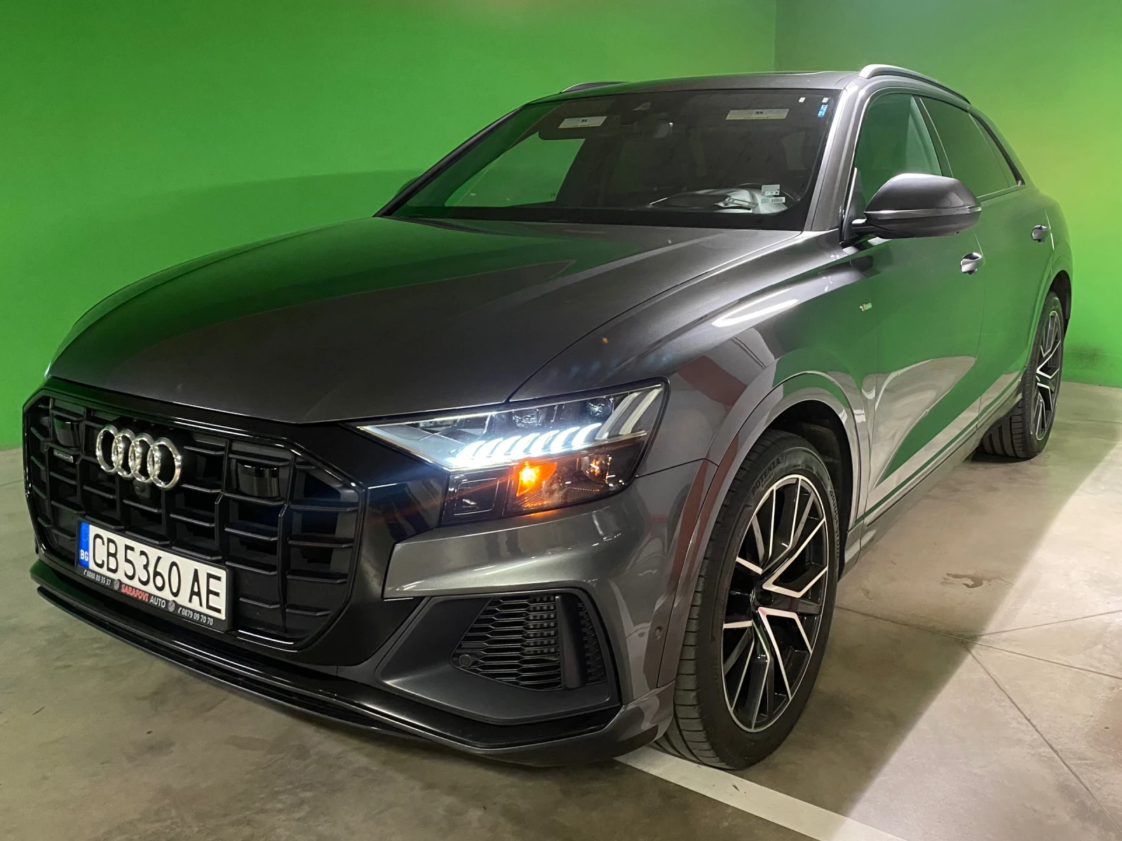 Audi Q8 55 TFSI S-line 