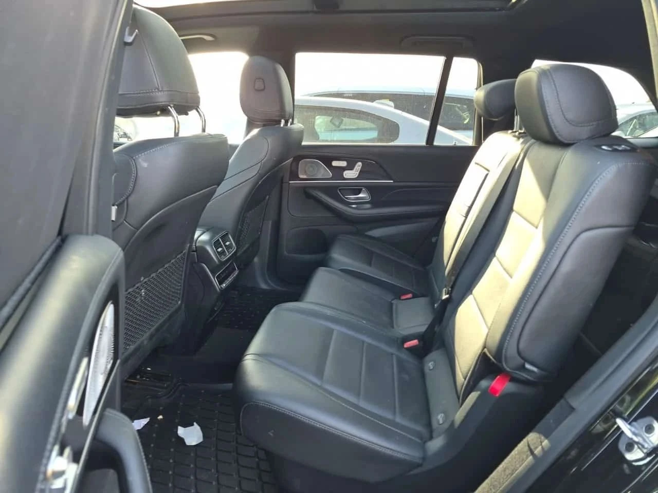 Mercedes-Benz GLS, снимка 9 - Автомобили и джипове - 56685519