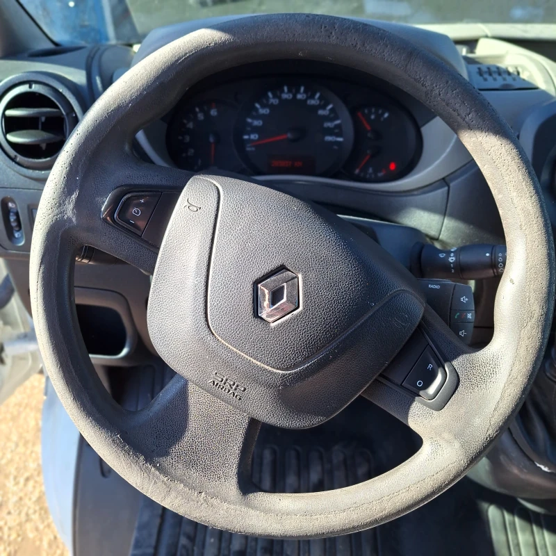 Renault Master 2.3 DCI, снимка 10 - Бусове и автобуси - 48603786