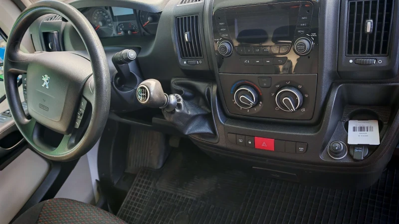 Peugeot Boxer 2.0HDI150k.MAXI.НОВ МОТОР, ТОП СЪСТОЯНИЕ , снимка 9 - Бусове и автобуси - 52152924