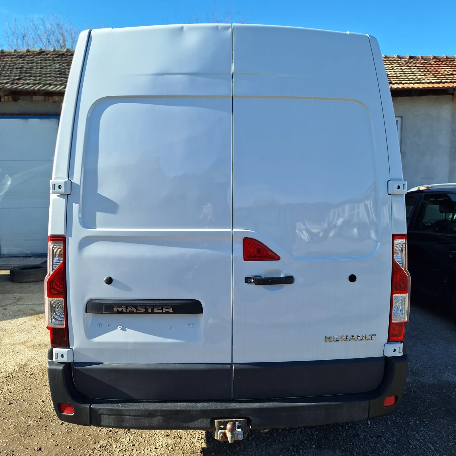 Renault Master 2.3 DCI - изображение 2