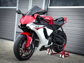 Yamaha YZF-R1  - изображение 1
