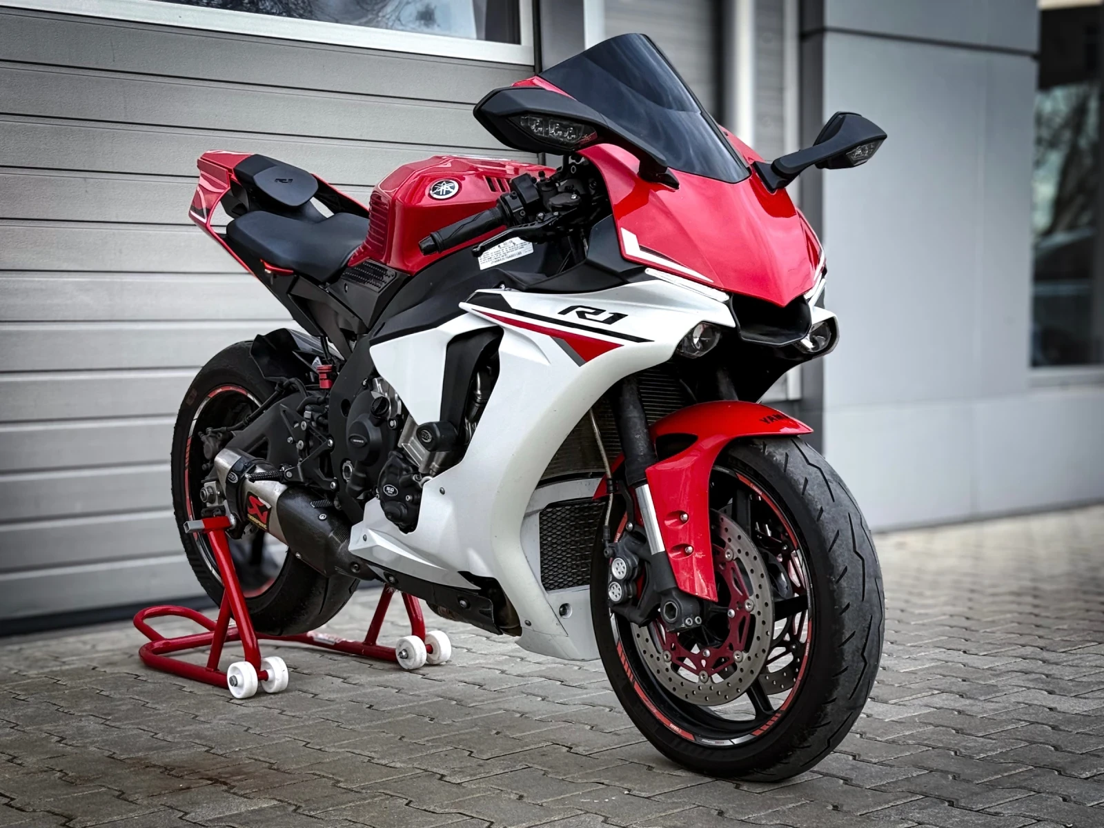 Yamaha YZF-R1  - изображение 2